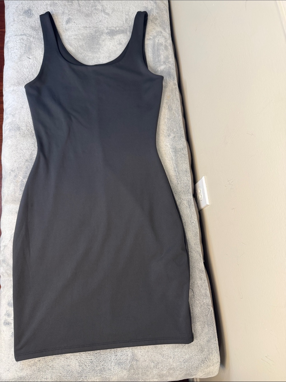 Express Body Contour Scoop Neck Mini Dress - Charcoal Gray - Size XS